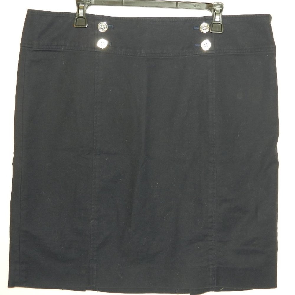 Ralph Lauren Chaps skirt 16 that 😍